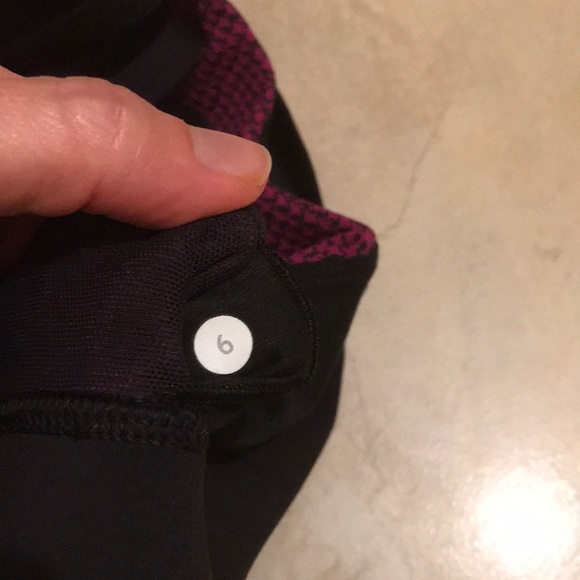 Lululemon bra - Picture 4 of 4
